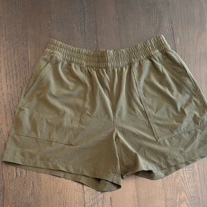 Athleta Boundless Short